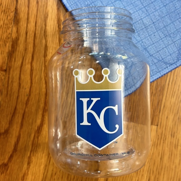 Kansas City Royals MLB ALDS Postseason baseball fan bundle, rally towel, cups - Picture 14 of 15